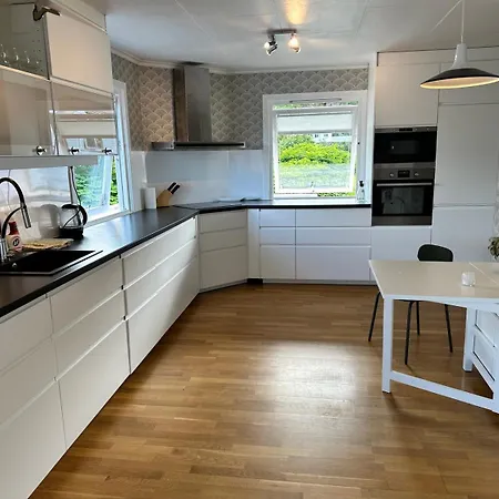 Fantastisk Opplevelse I Sor! Nydelig & Avslappende グリムスタ